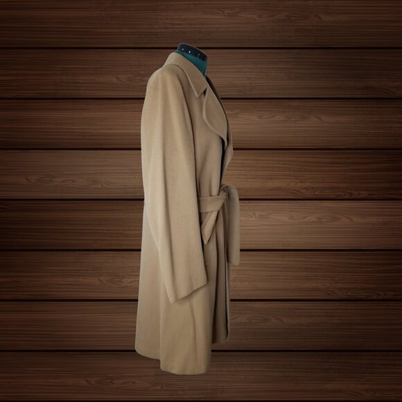 Foxwood Fashions Made in USA Beige 100% Wool Overcoat, Medium - Picture 9 of 14